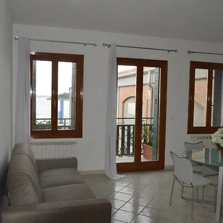 Calle Michelangelo Daire