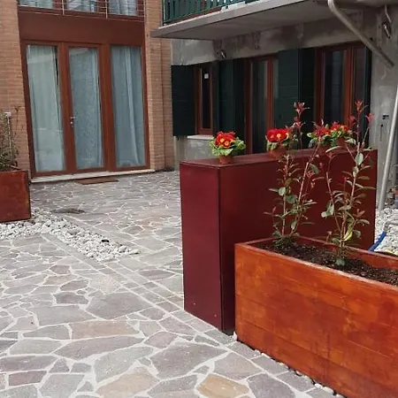 Calle Michelangelo Apartman Velence