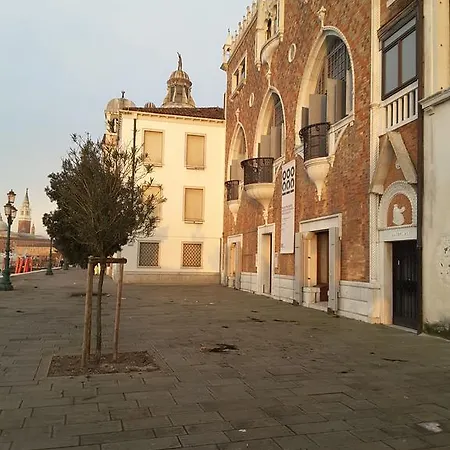 Apartman Calle Michelangelo
