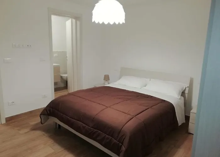 Calle Michelangelo 公寓