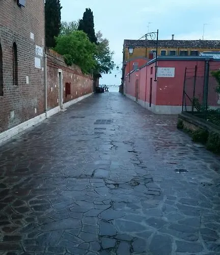 Calle Michelangelo 威尼斯